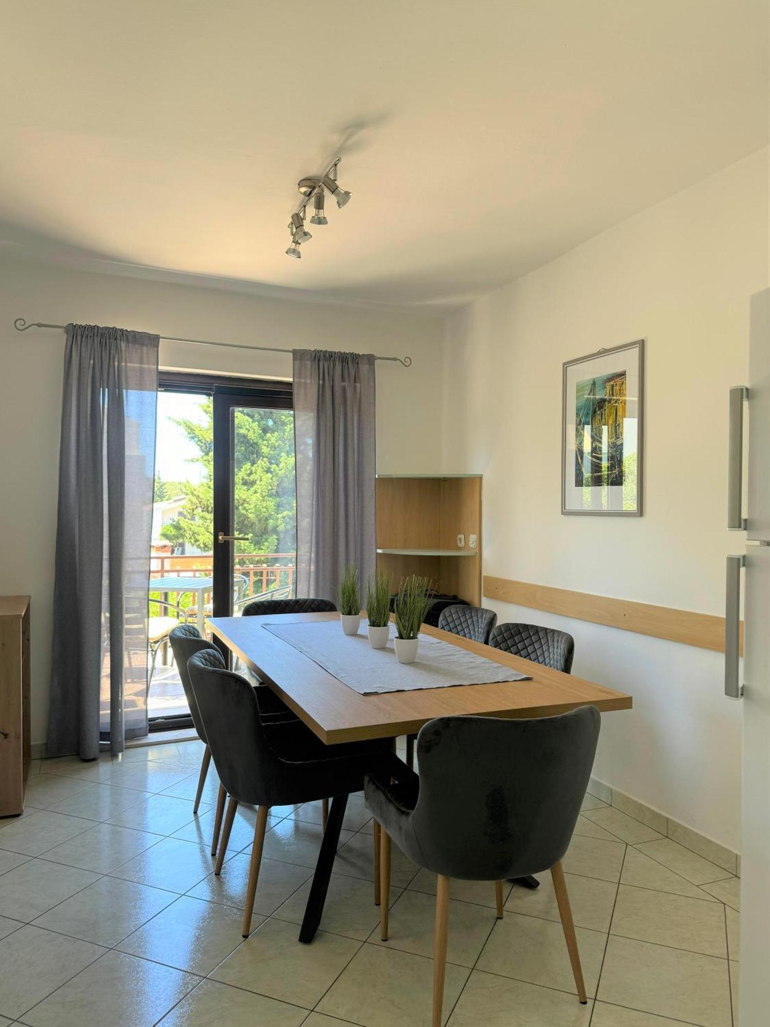 מורטר Apartman Natty מראה חיצוני תמונה